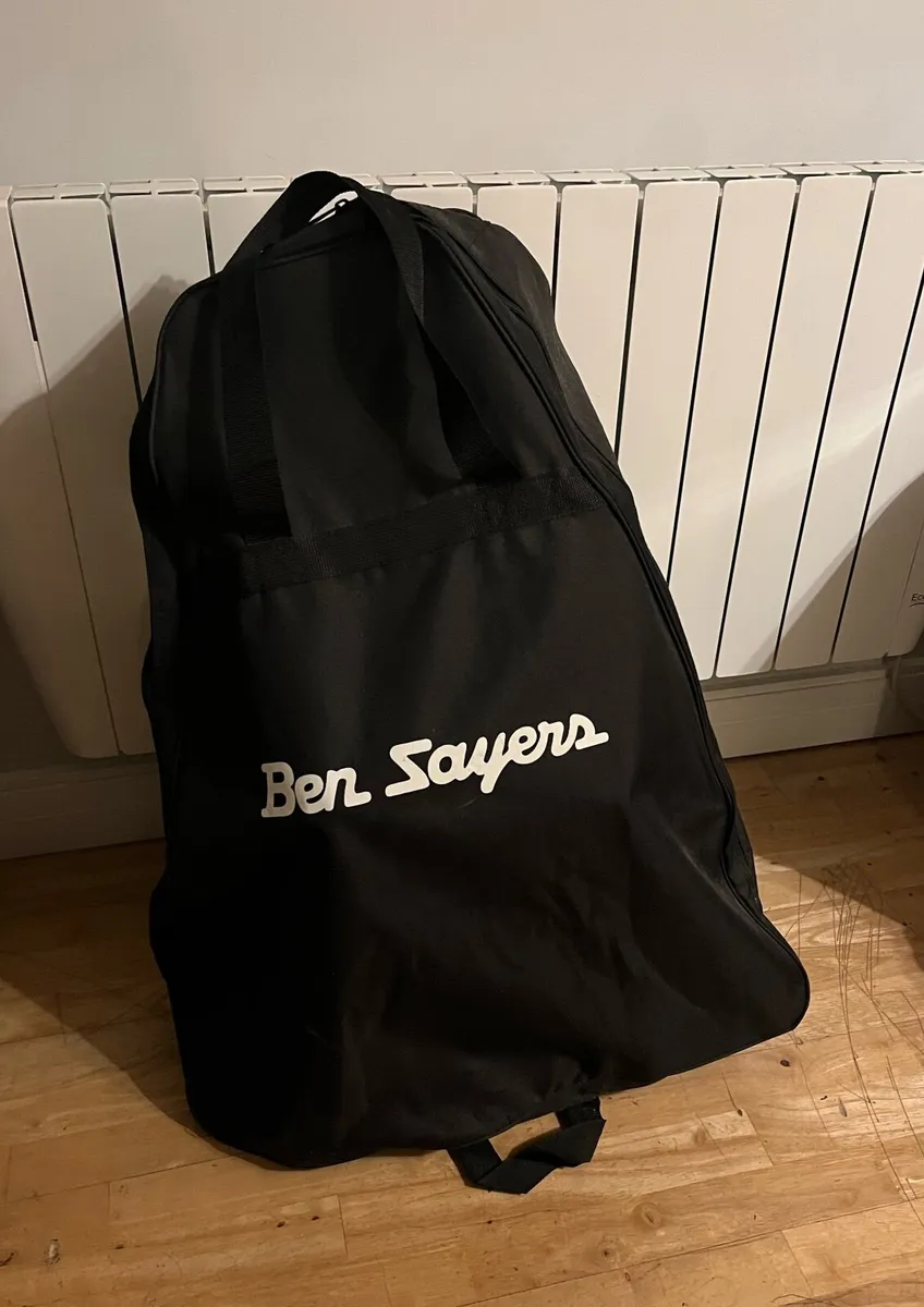 Golf equipment - Image 1