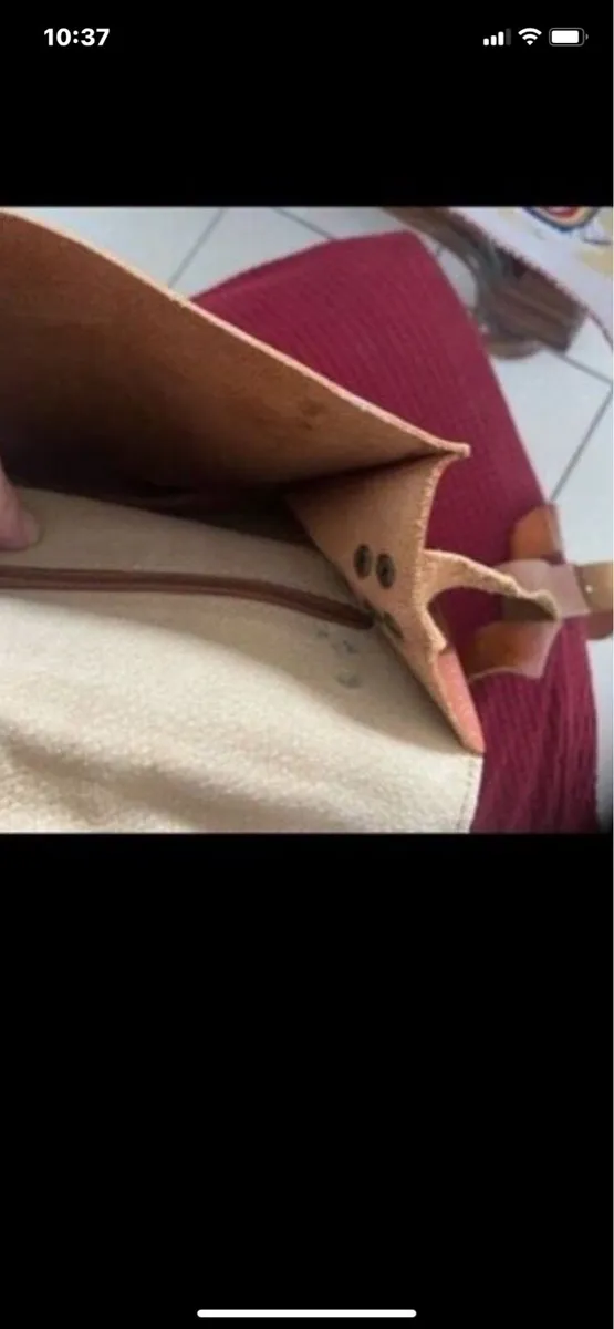 Leather Shoulder Bag - Image 4