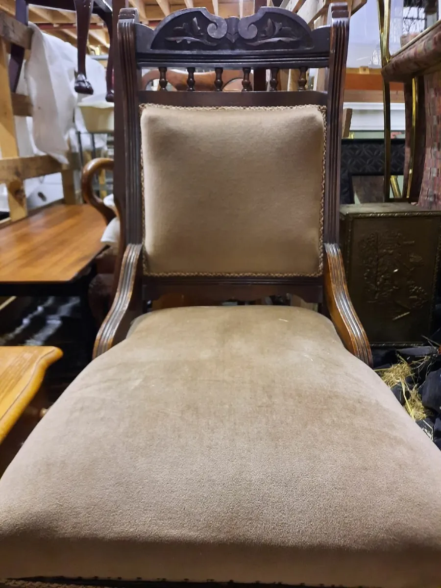 Antique armchair - Image 3