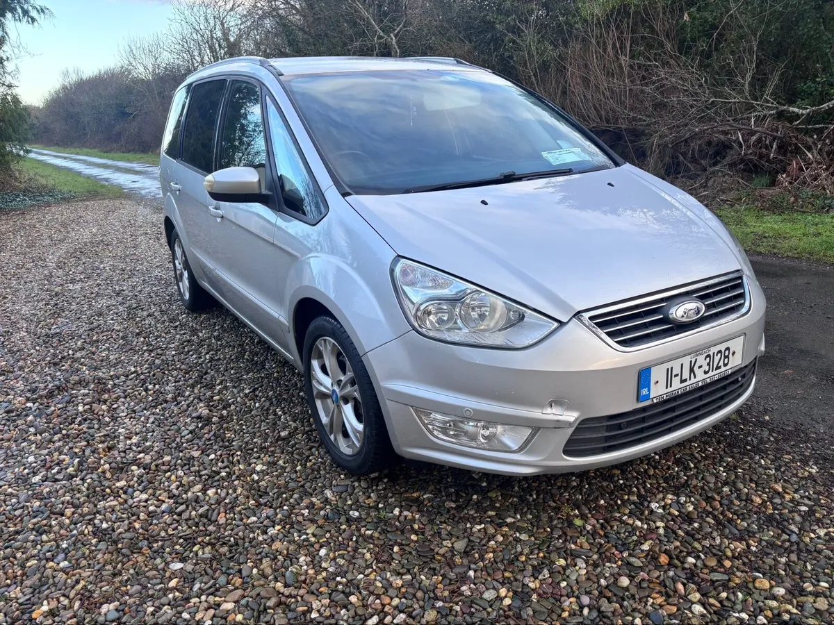 Ford Galaxy 2011 - Image 1