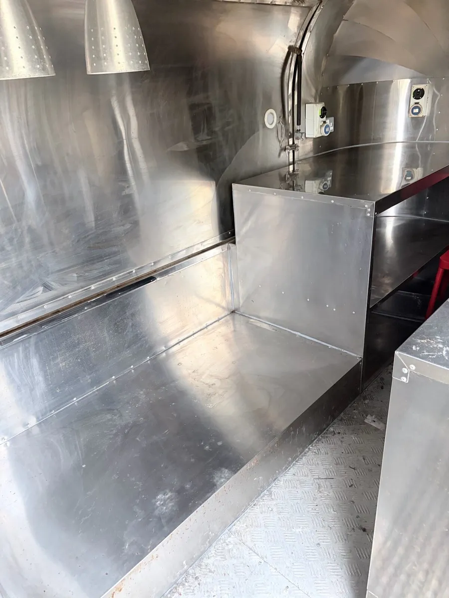 Airstream Catering Trailer - Image 3