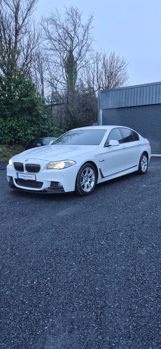 13 BMW 520 D M SPORT AUTO LOW MILEAGE - Image 3