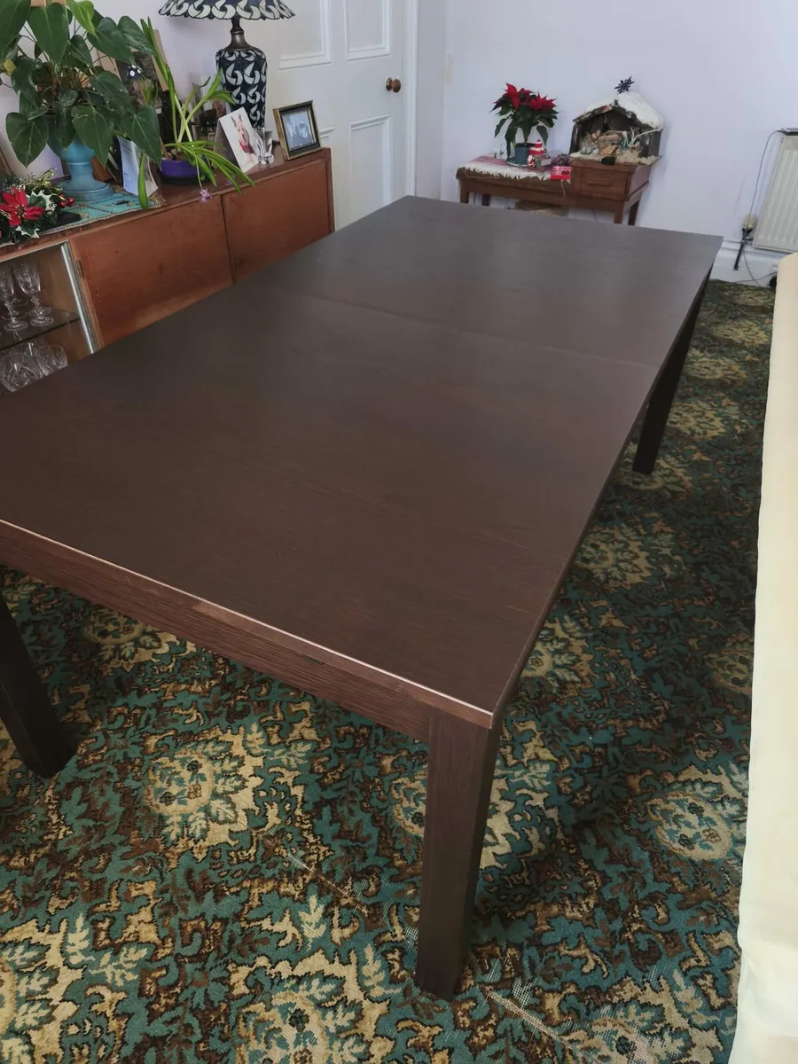 Oak veneer extendable table - Image 1