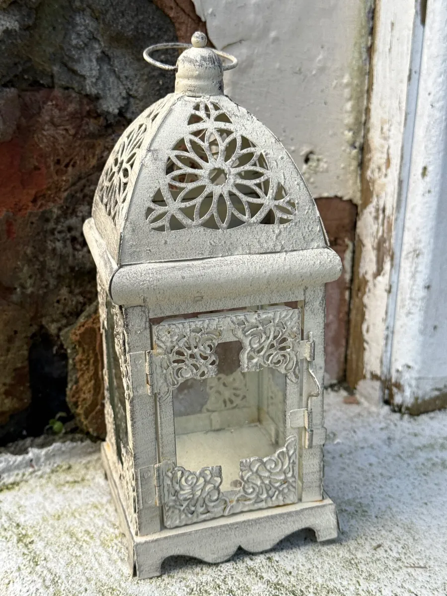 Small wedding lanterns