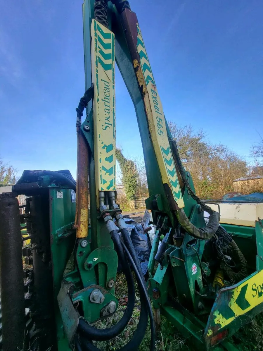 Spearhead 565 Excel Hedgecutter - Image 3