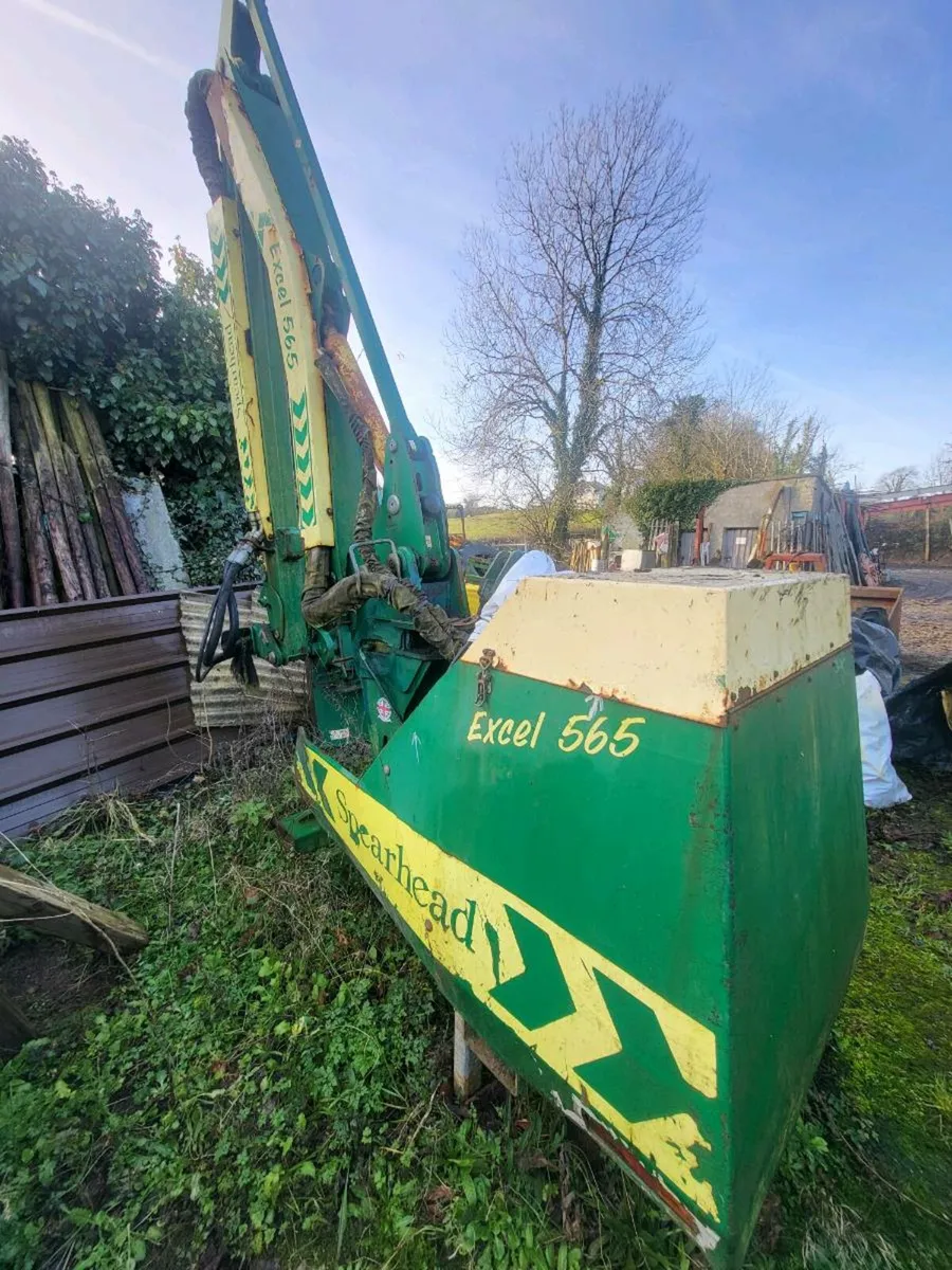 Spearhead 565 Excel Hedgecutter - Image 1