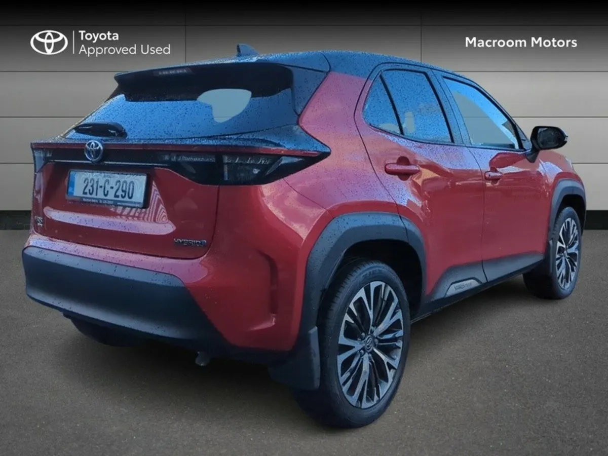 Toyota Yaris Cross FRESH SELECTION OF TRADE-INS YA - Image 2