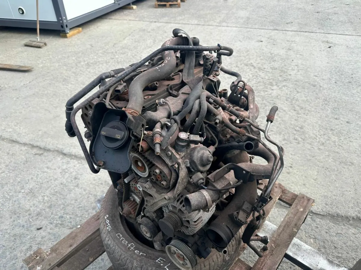 Crafter 2.0 tdi engine parts only - Image 2