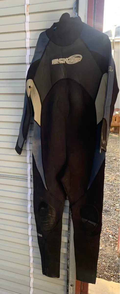 Wetsuit - Image 2