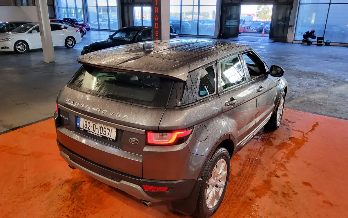 Land Rover Range Rover Evoque 2018 - Image 3