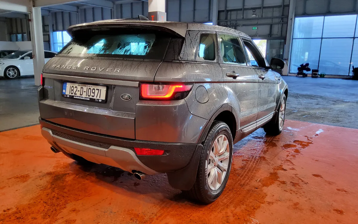 Land Rover Range Rover Evoque 2018 - Image 4