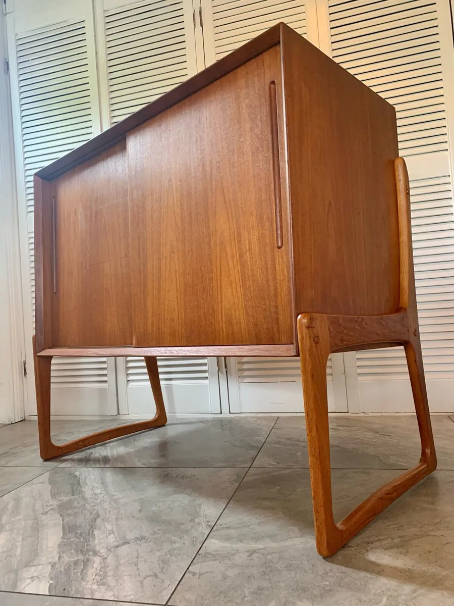 Mid century  Danish sideboard - Image 4
