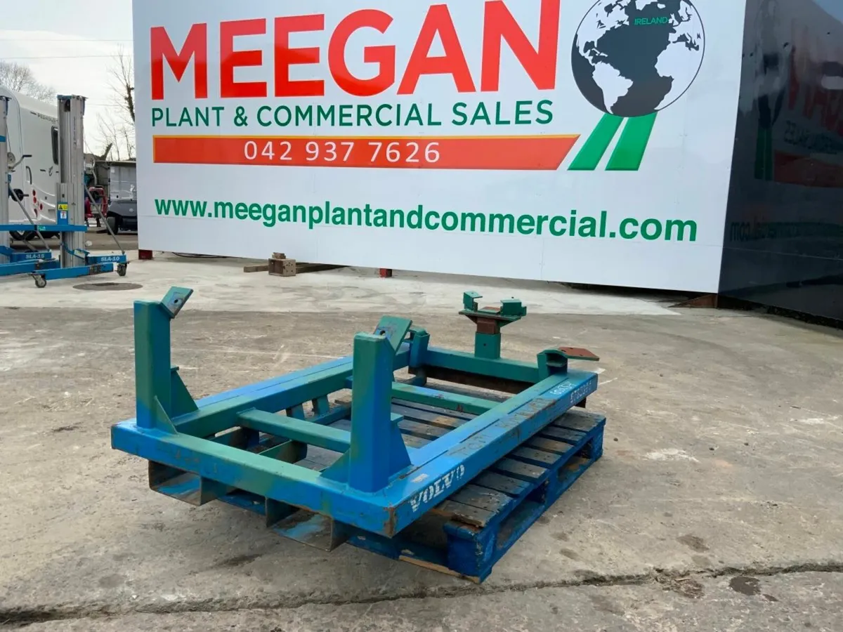 VOLVO ENGINE CRADLE / STILLAGE..1364t. - Image 2