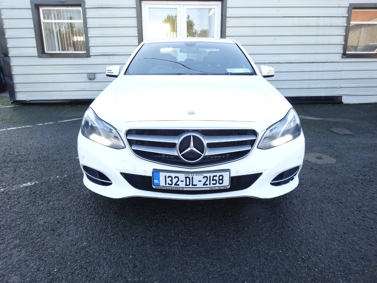 MERCEDES E220 CDI SE SALOON  AUTOMATIC - Image 2