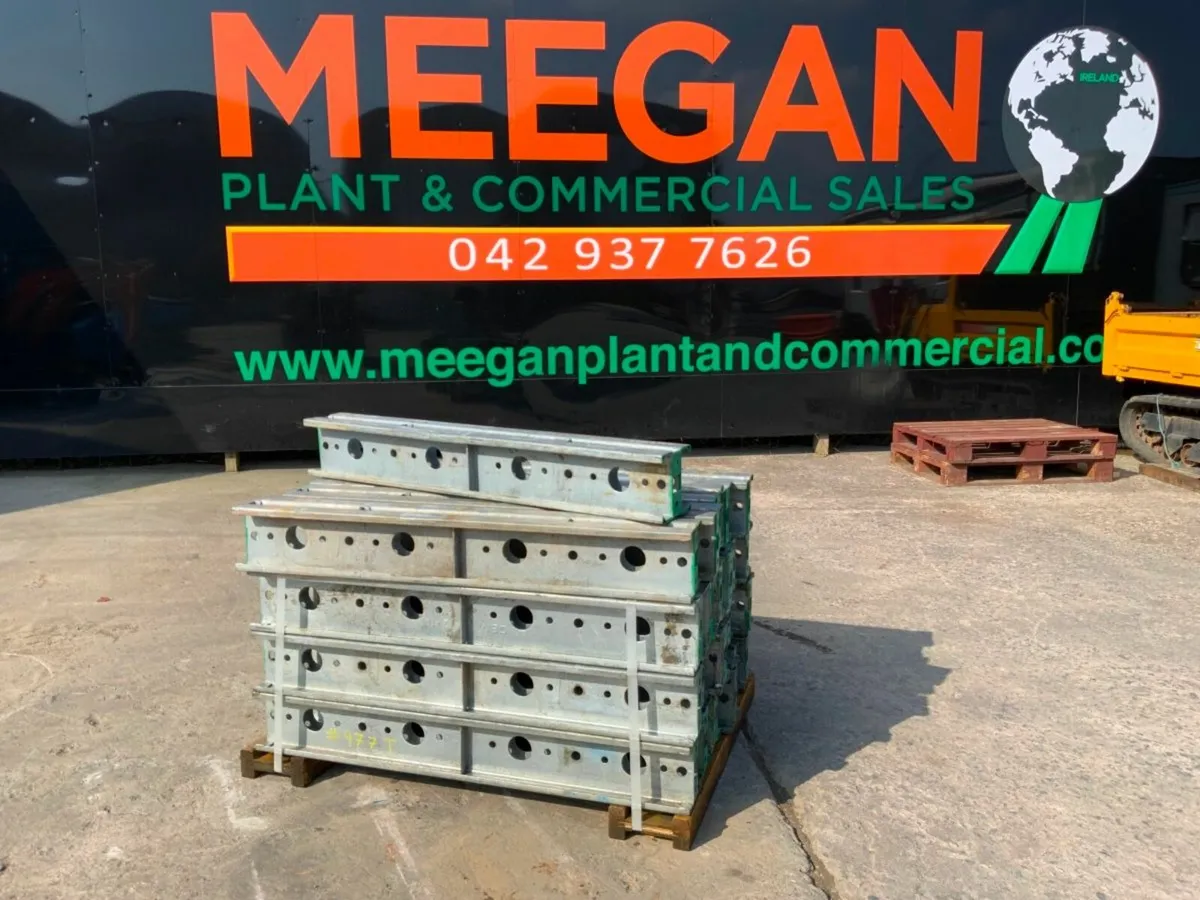 1200mm ALIGNMENT RAILS / STRONGBACKS....977t. - Image 1