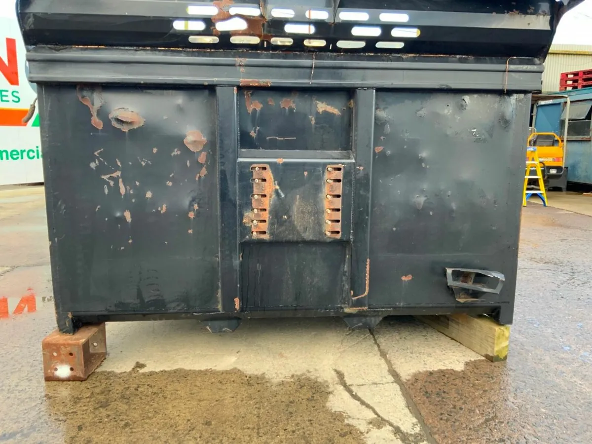 22ft STEEL TIPPING BODY.33.5 CHASSIS RAIL..139V - Image 4