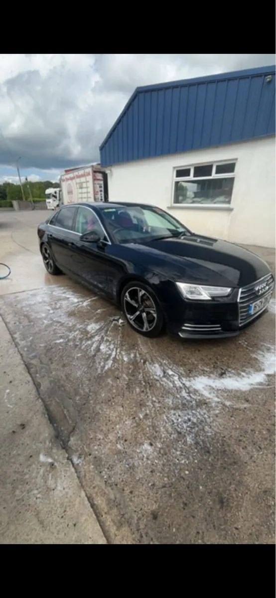 Audi A4 - Image 1