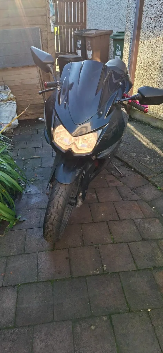 Kawasaki Ninja 250r - Image 3