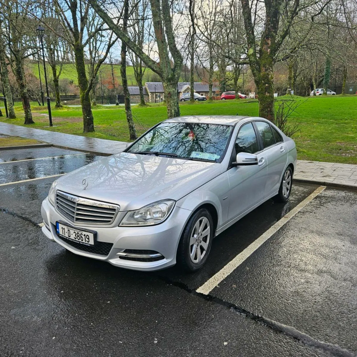 Mercedes C-Class 2.1 diesel Low mileage 172,000 km - Image 1