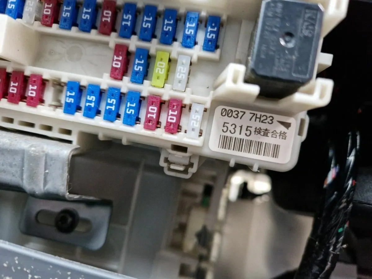 ** 2018 ISUZU GRAFTER BREAKING /  PARTS ** - Image 2