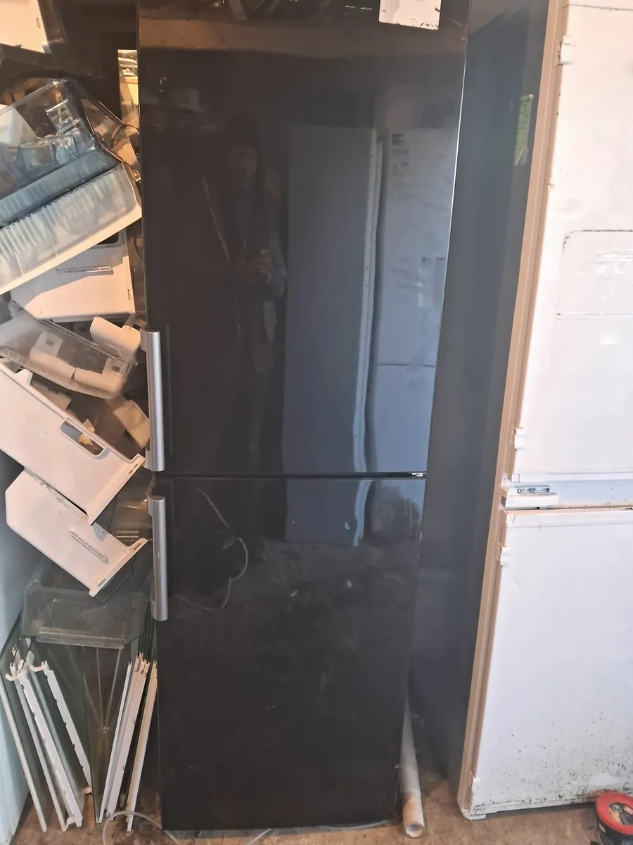 FRIDGE AND FREEZER FOR SALE - Image 2