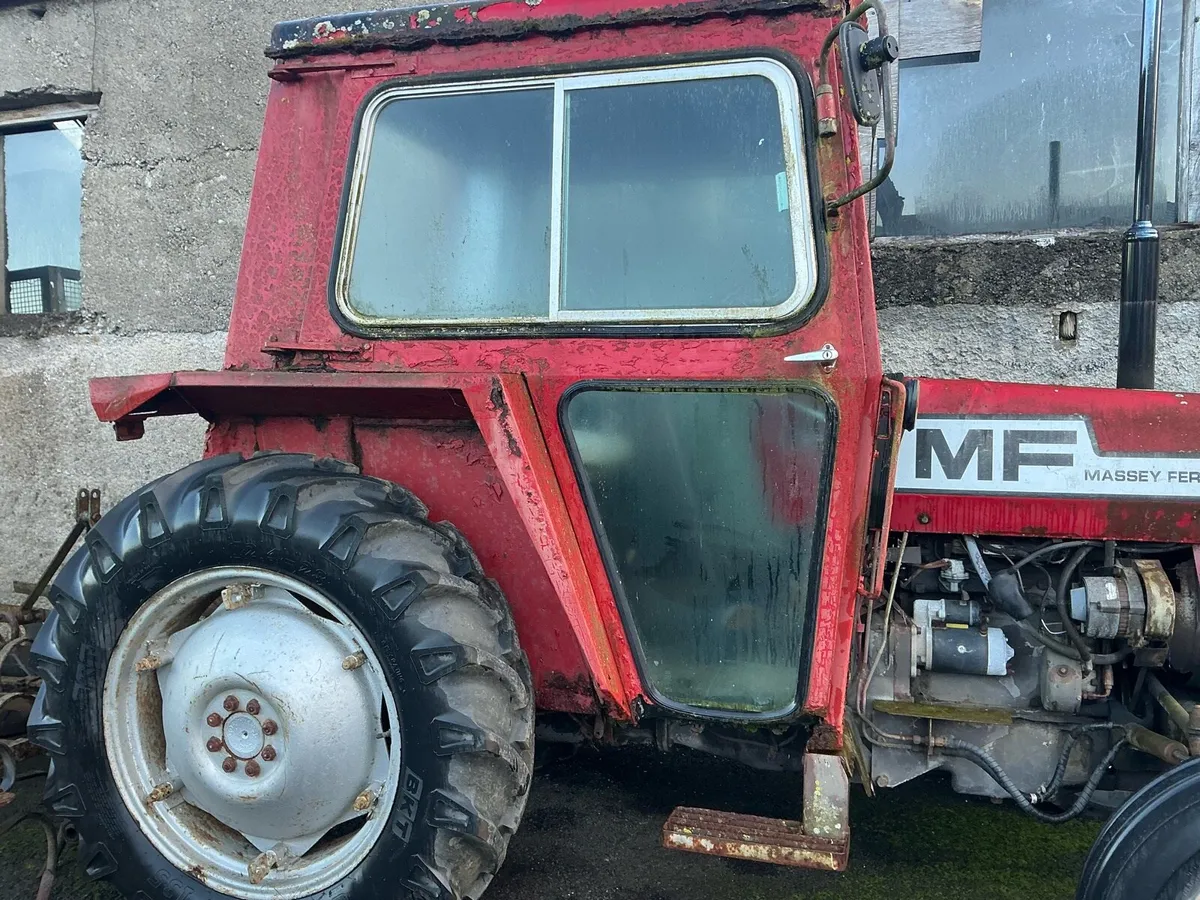 Vintage tractor - Image 3