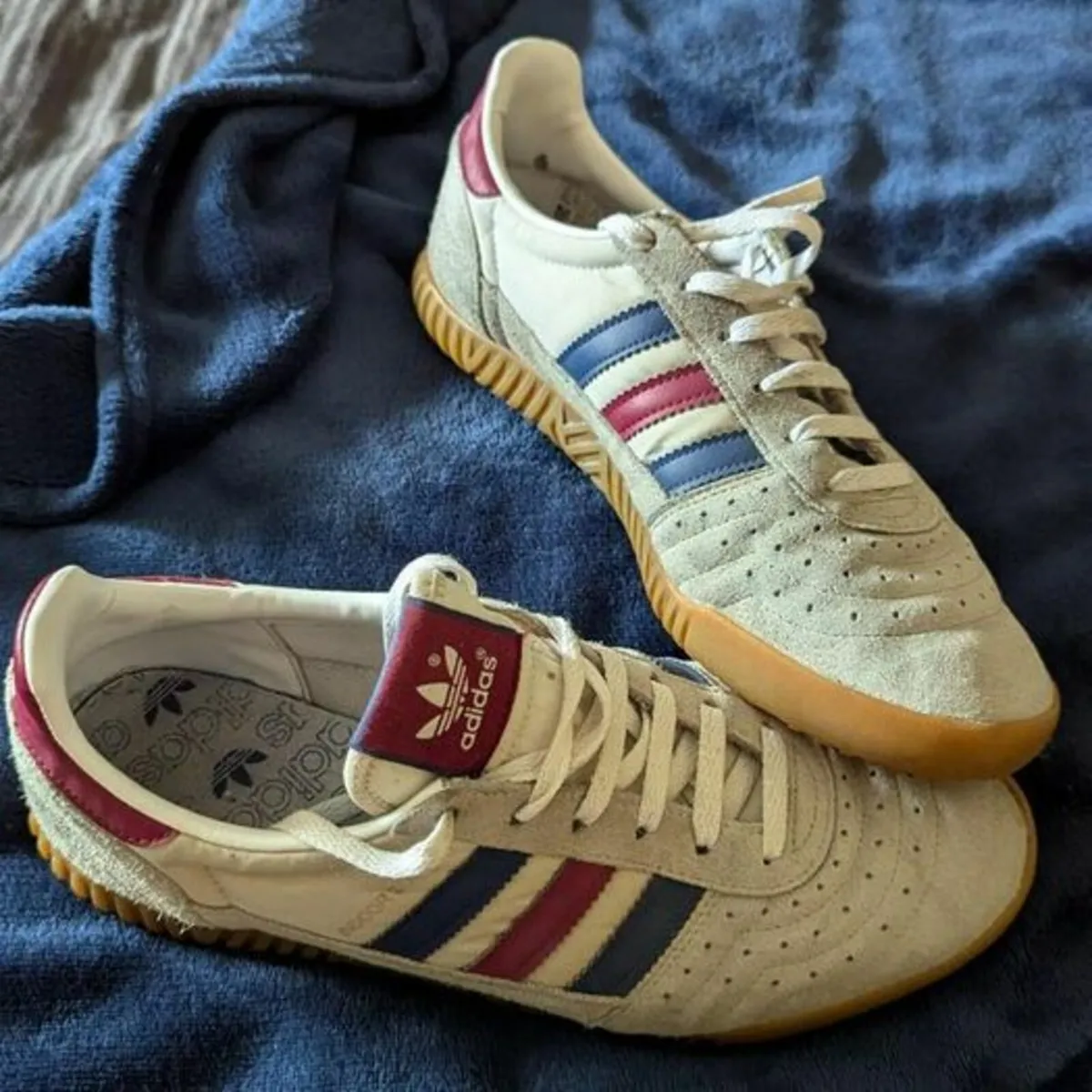 Men's Adidas Originals Indoor Super trainers - Image 1