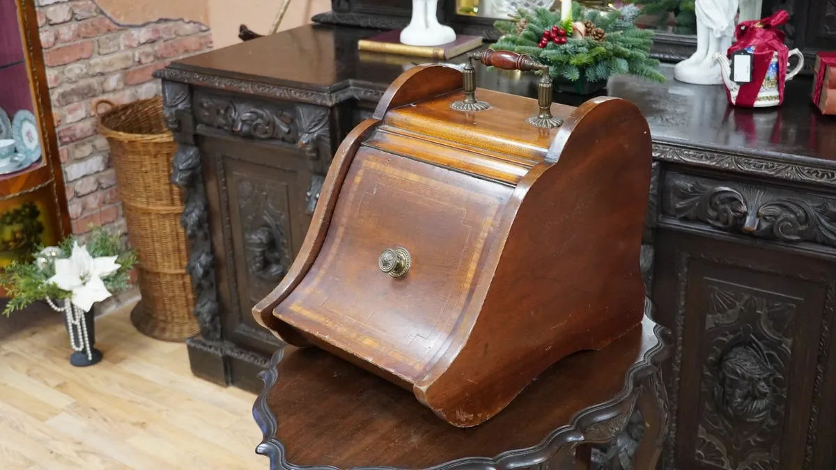 Edwardian Brass-Handled Coal Box - Image 1