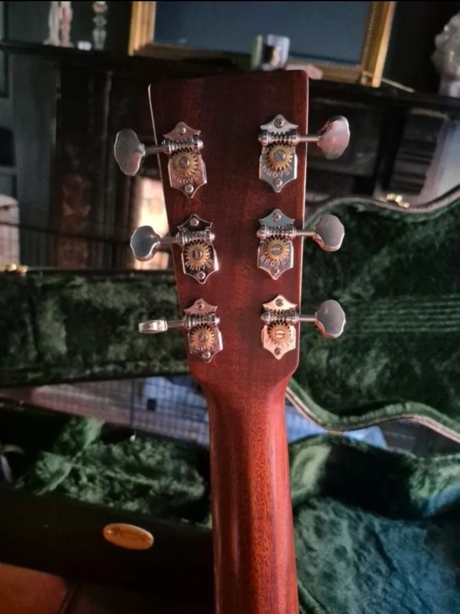 Martin 000-15M Left Handed - Image 2