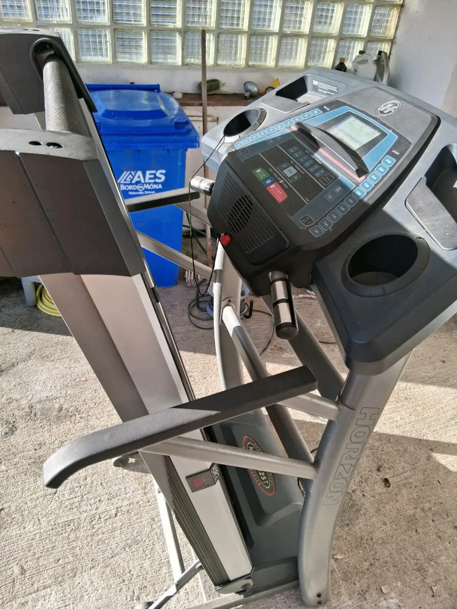 Horizon Threadmill - Image 4