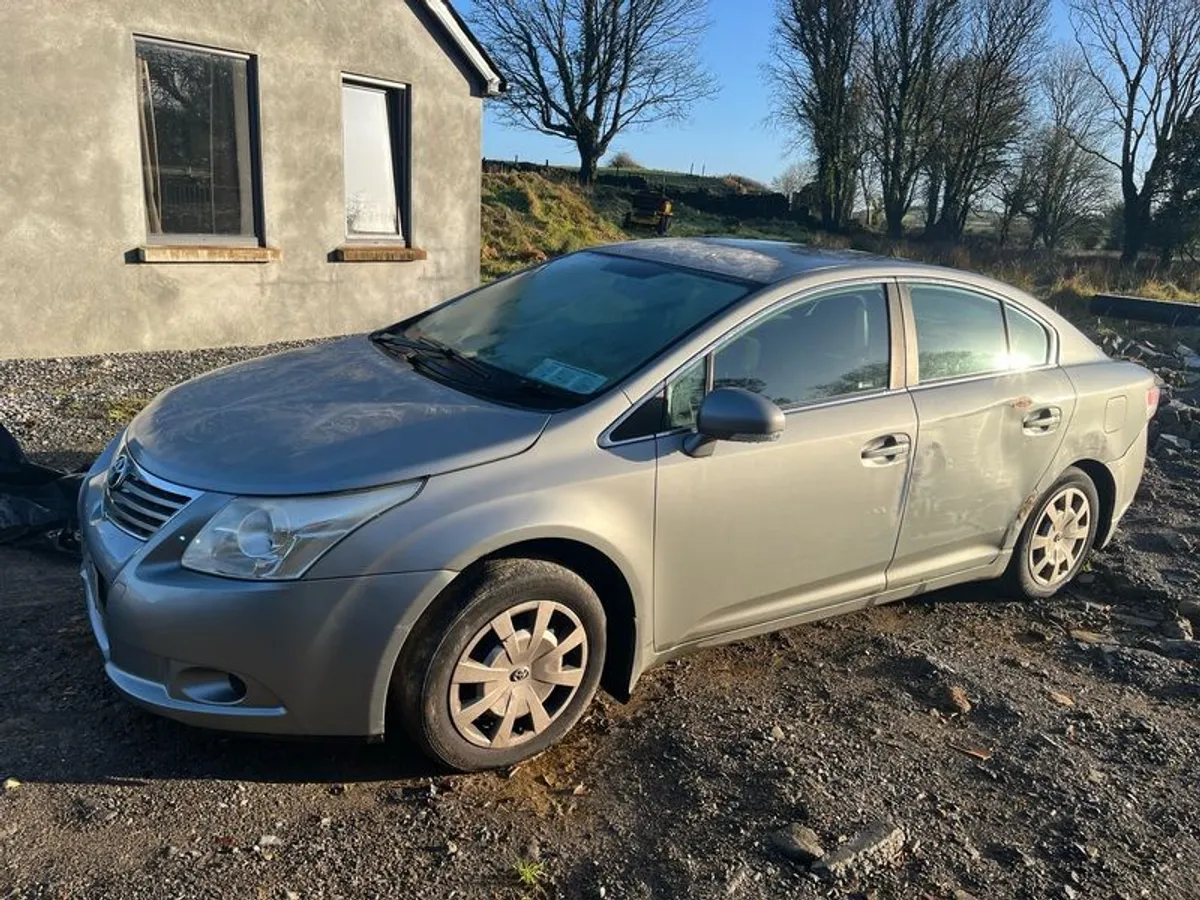 2009 Toyota Avensis - Image 3