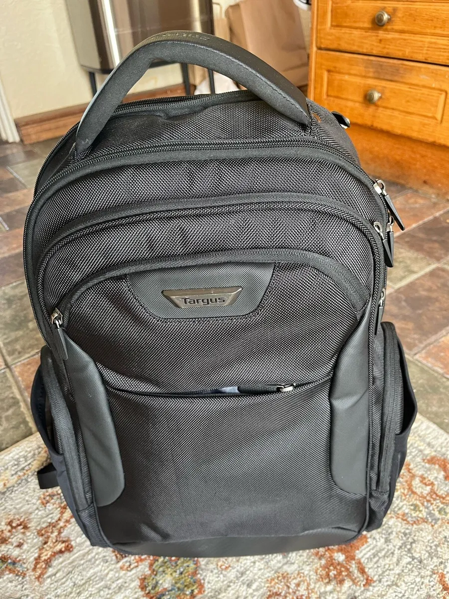 Targus Corporate Traveller Backpack 15.6” - Image 1