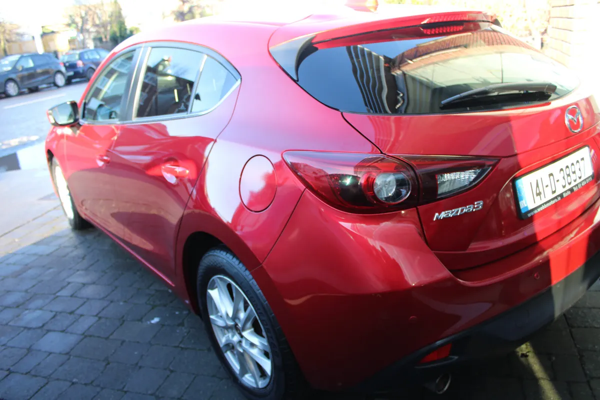 Mazda Mazda3 2.0 PETROL AUTO L-NAV 2014 - Image 4