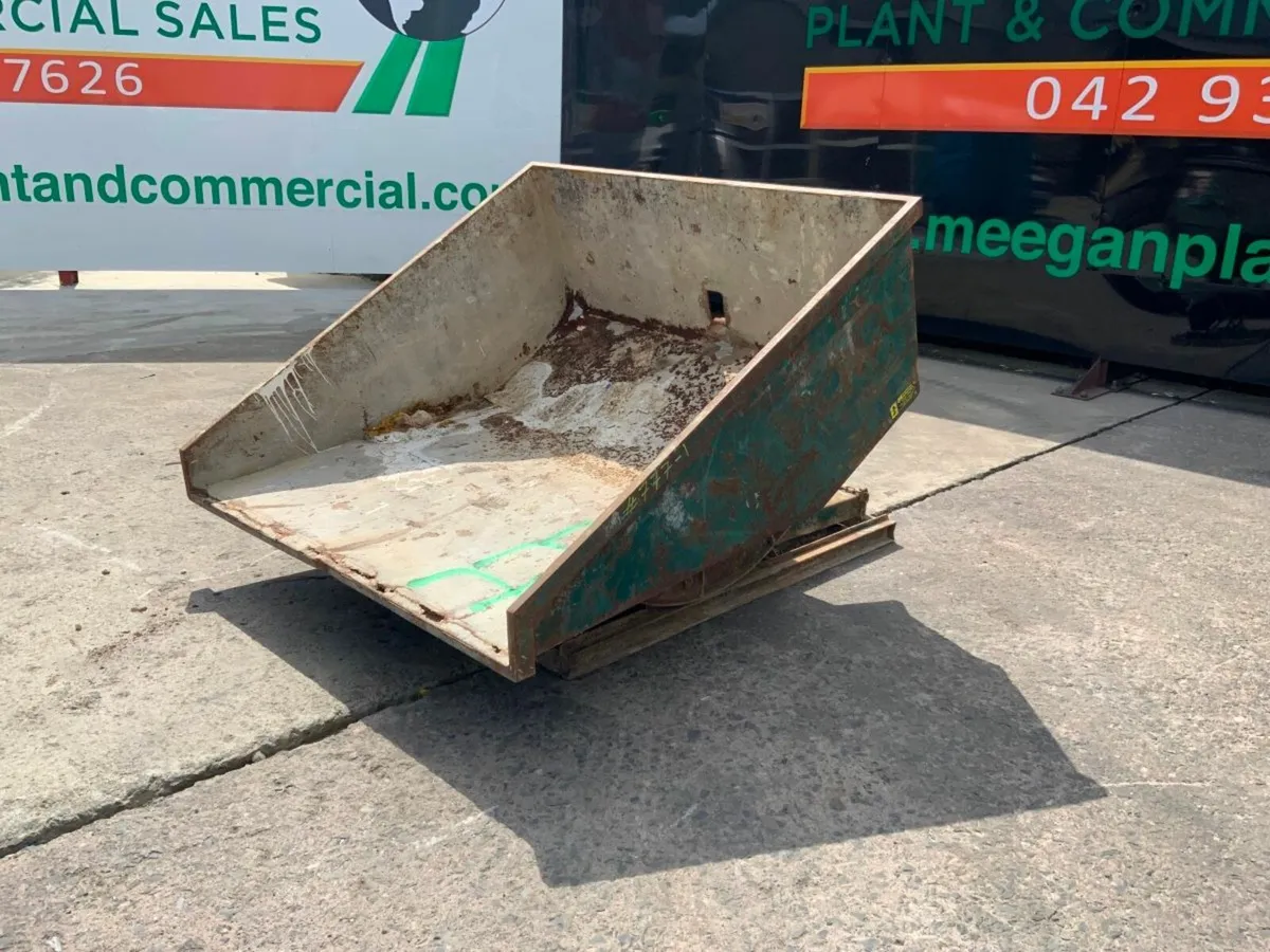 1500lt BUILDER RUBBLE TIPPING SKIP.......777-1. - Image 1