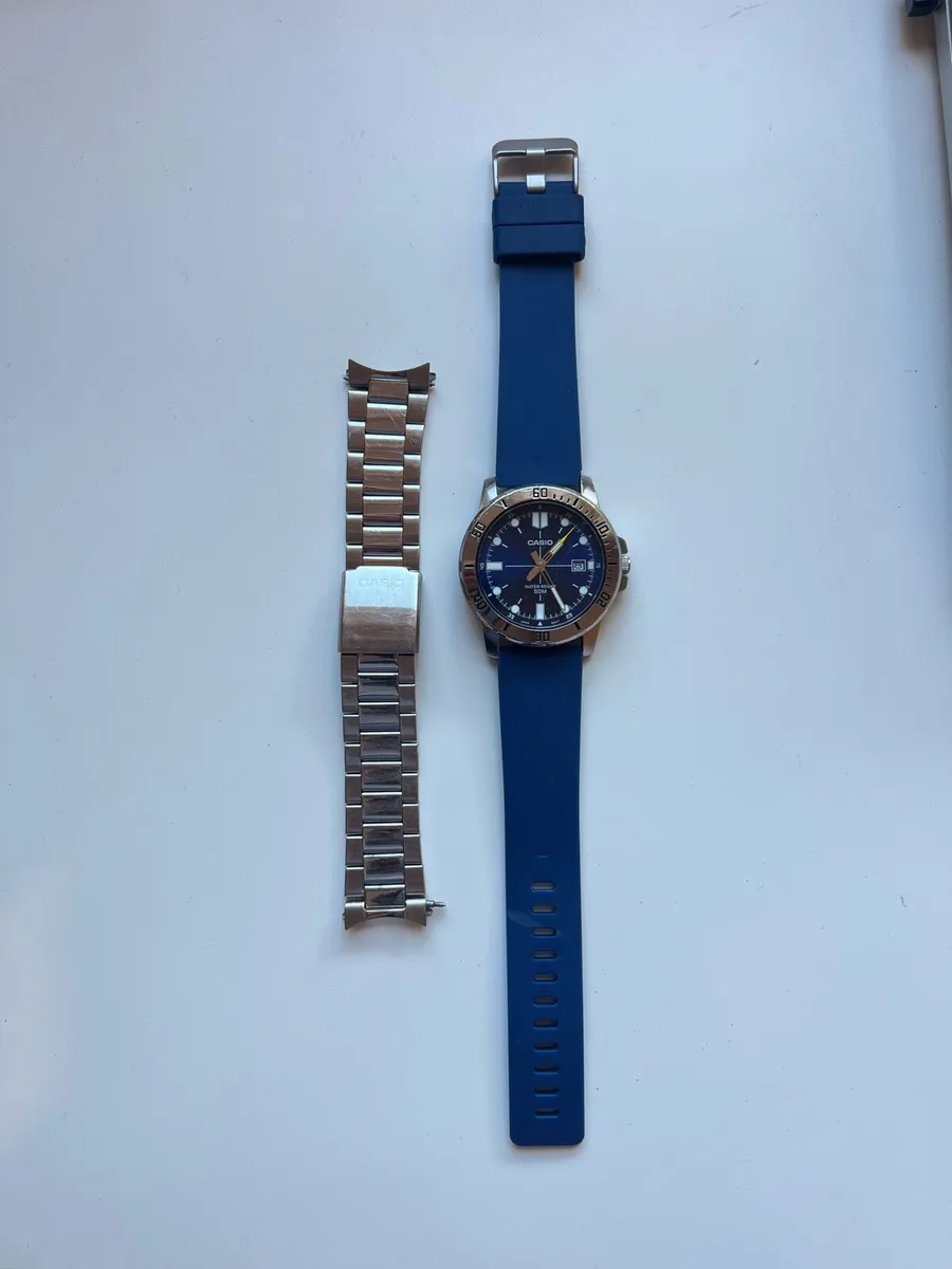 CASIO DIVE STYLE (WITH ORIGINAL BRACELET) - Image 1