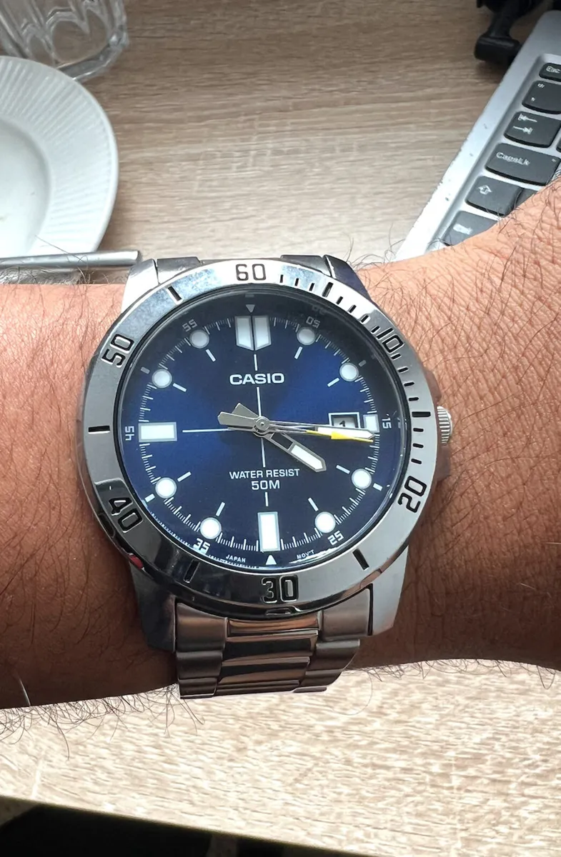 CASIO DIVE STYLE (WITH ORIGINAL BRACELET) - Image 3