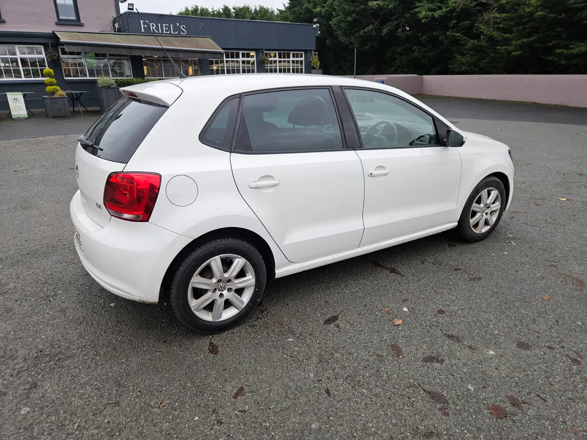 Volkswagen Polo 2012 1.4 auto - Image 4