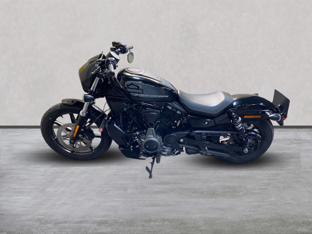 HARLEY DAVIDSON Nightster 975cc, SAVE £250 on adve - Image 2