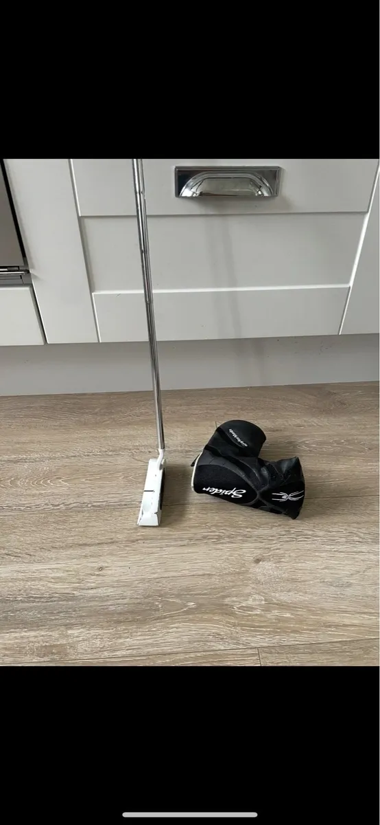 Taylormade ghost putter - Image 2