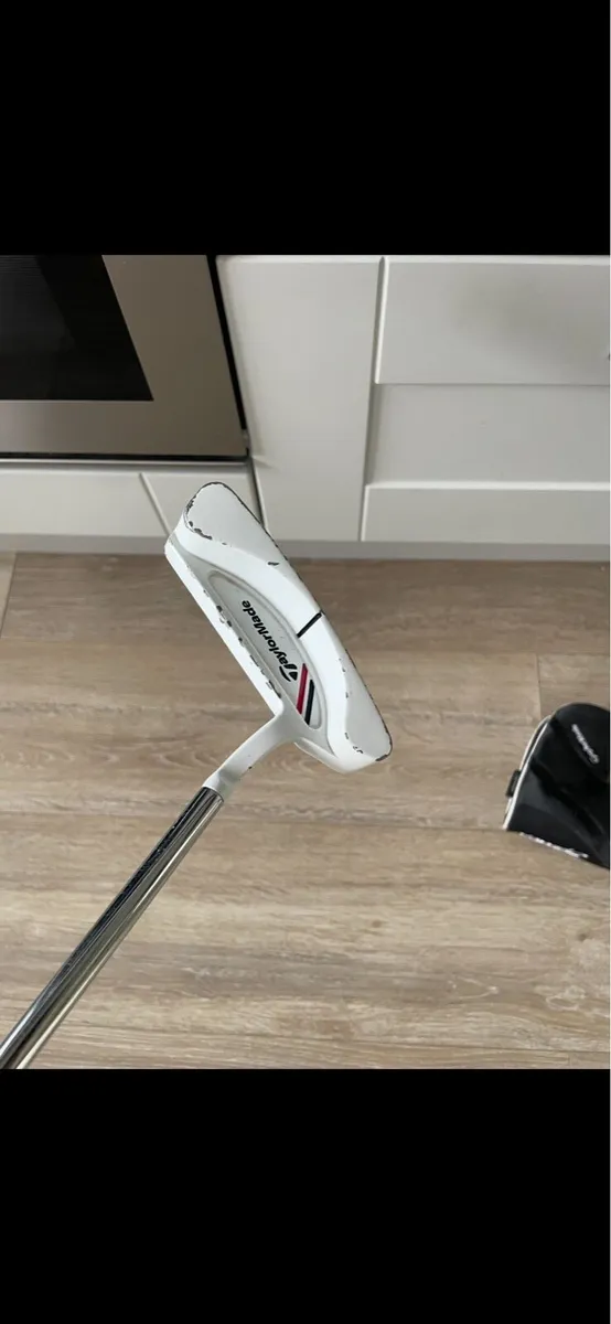 Taylormade ghost putter - Image 3