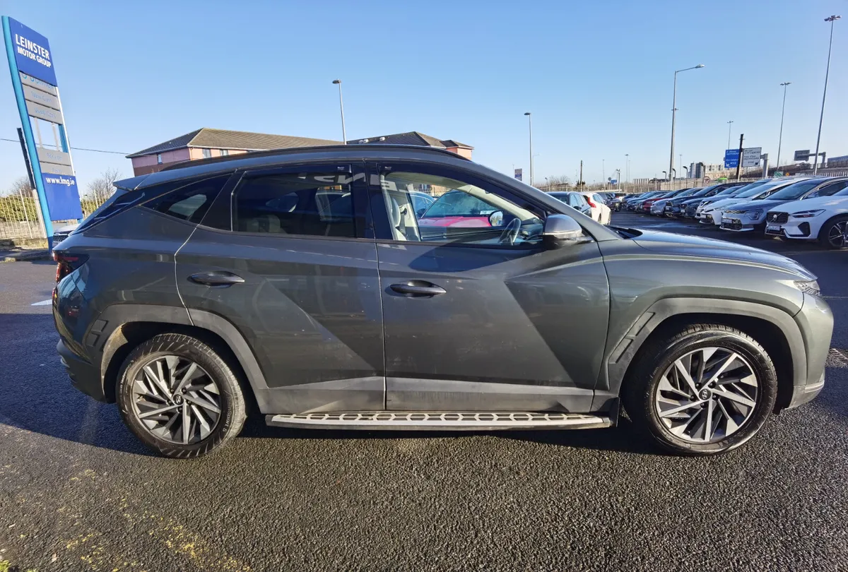 HYUNDAI TUCSON 1.6 EXECUTIVE DIESEL - Image 4