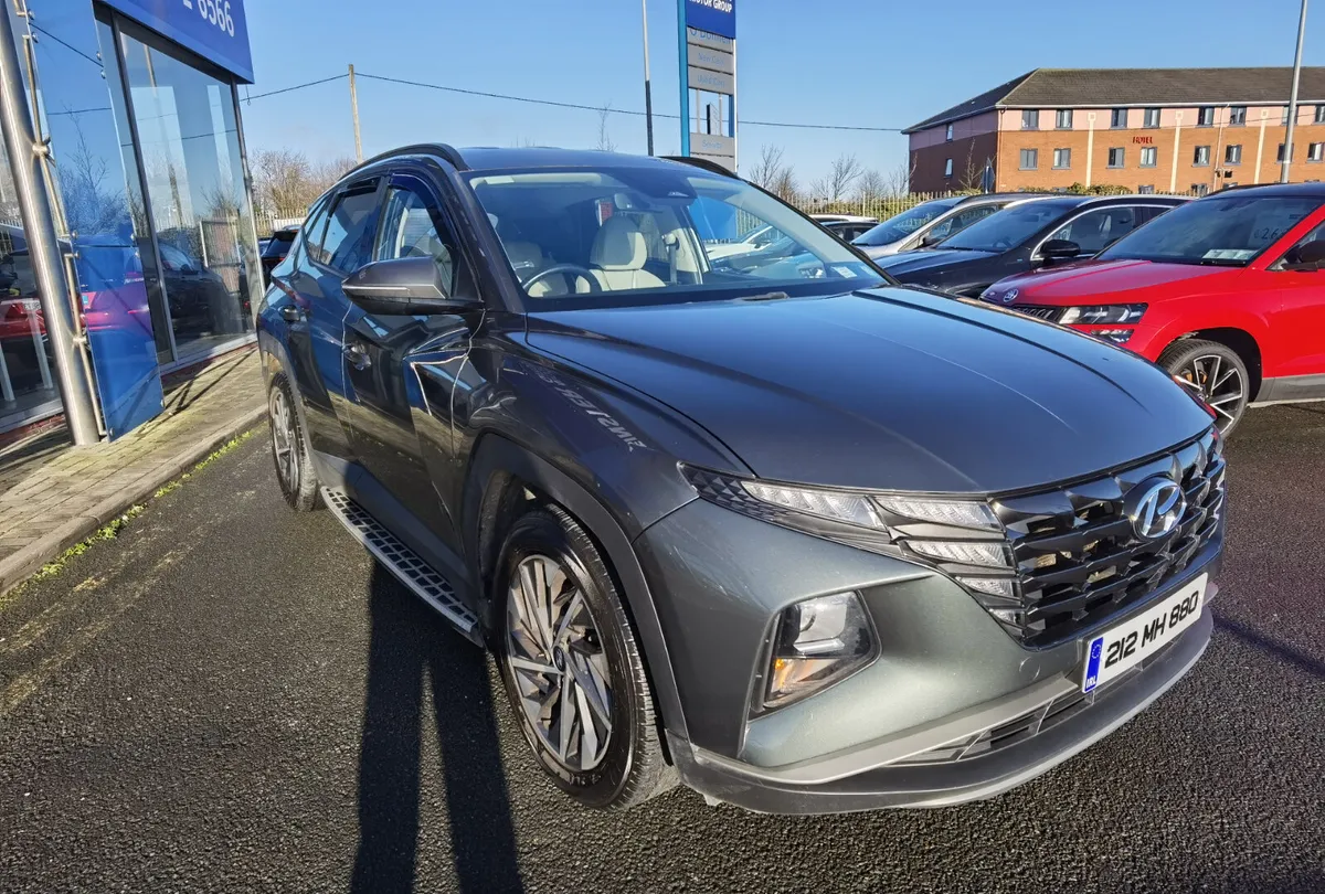 HYUNDAI TUCSON 1.6 EXECUTIVE DIESEL - Image 3