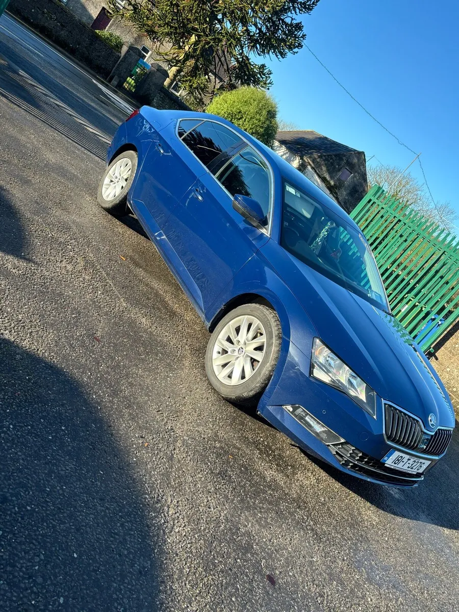 2018 superb nct 1-28 - Image 3