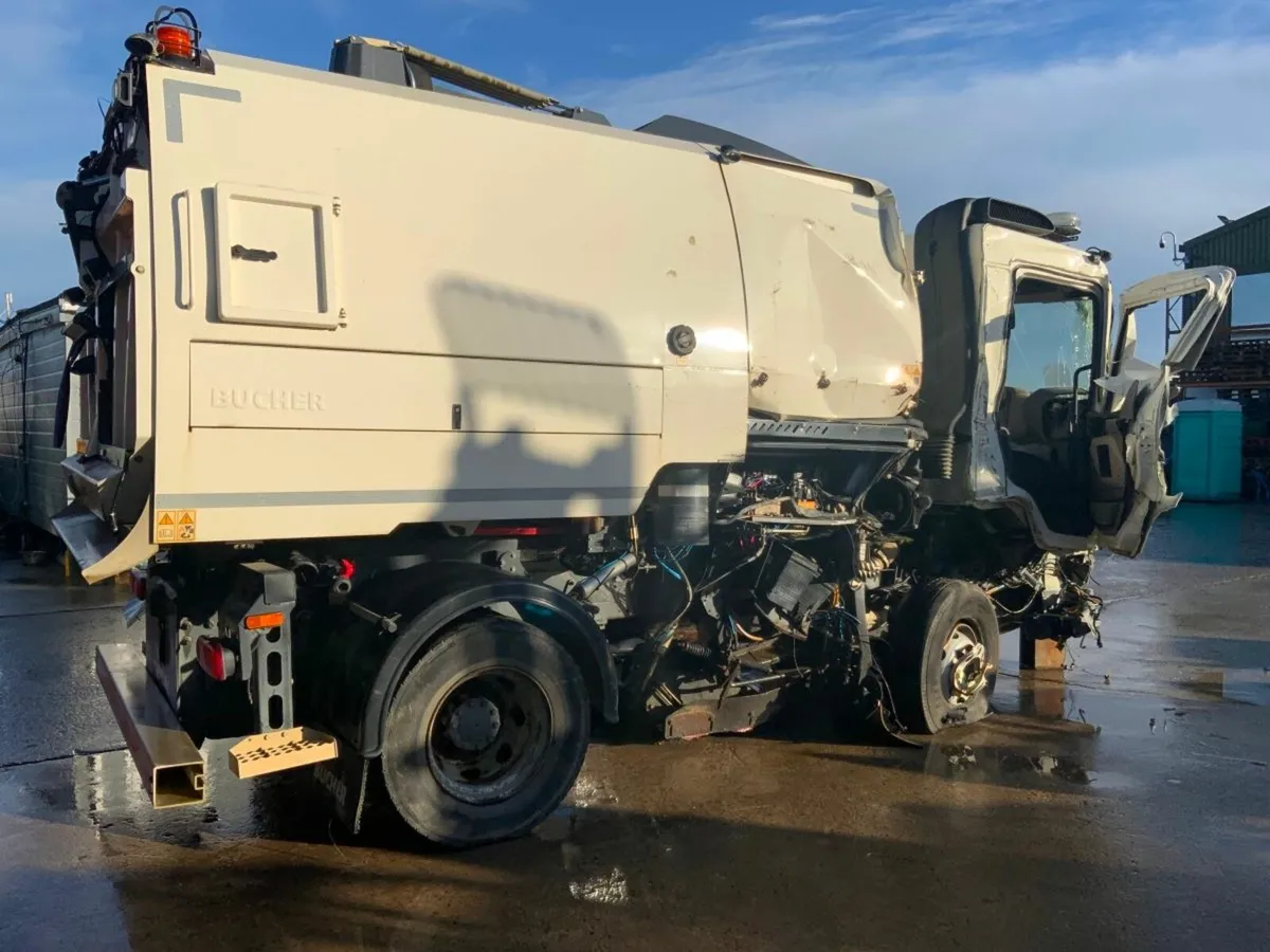 DAF LF BUCHER ROAD SWEEPER.......PARTS SPARES. - Image 4