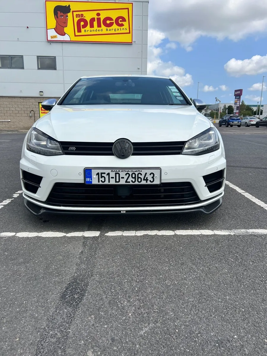 VW Golf R 300BHP - Image 2