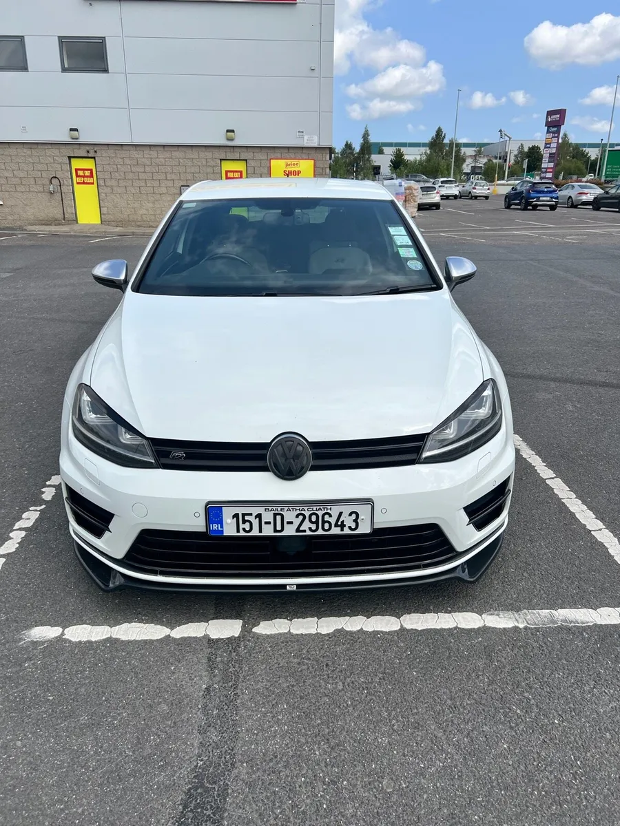 VW Golf R 300BHP - Image 3