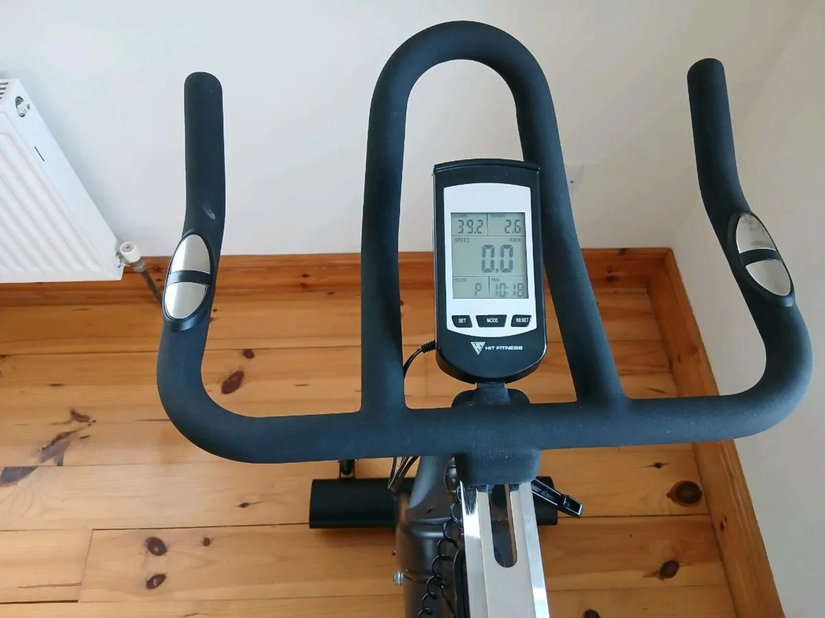 Hit Fitness G7 Excercise Bike - Image 3
