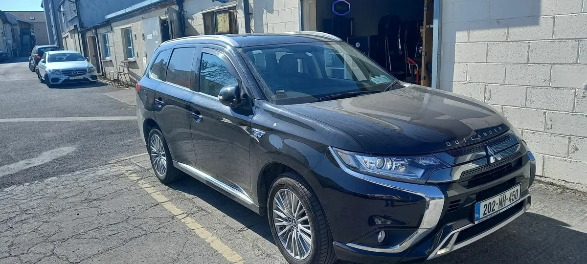 Mitsubishi Outlander 2020 - Image 3