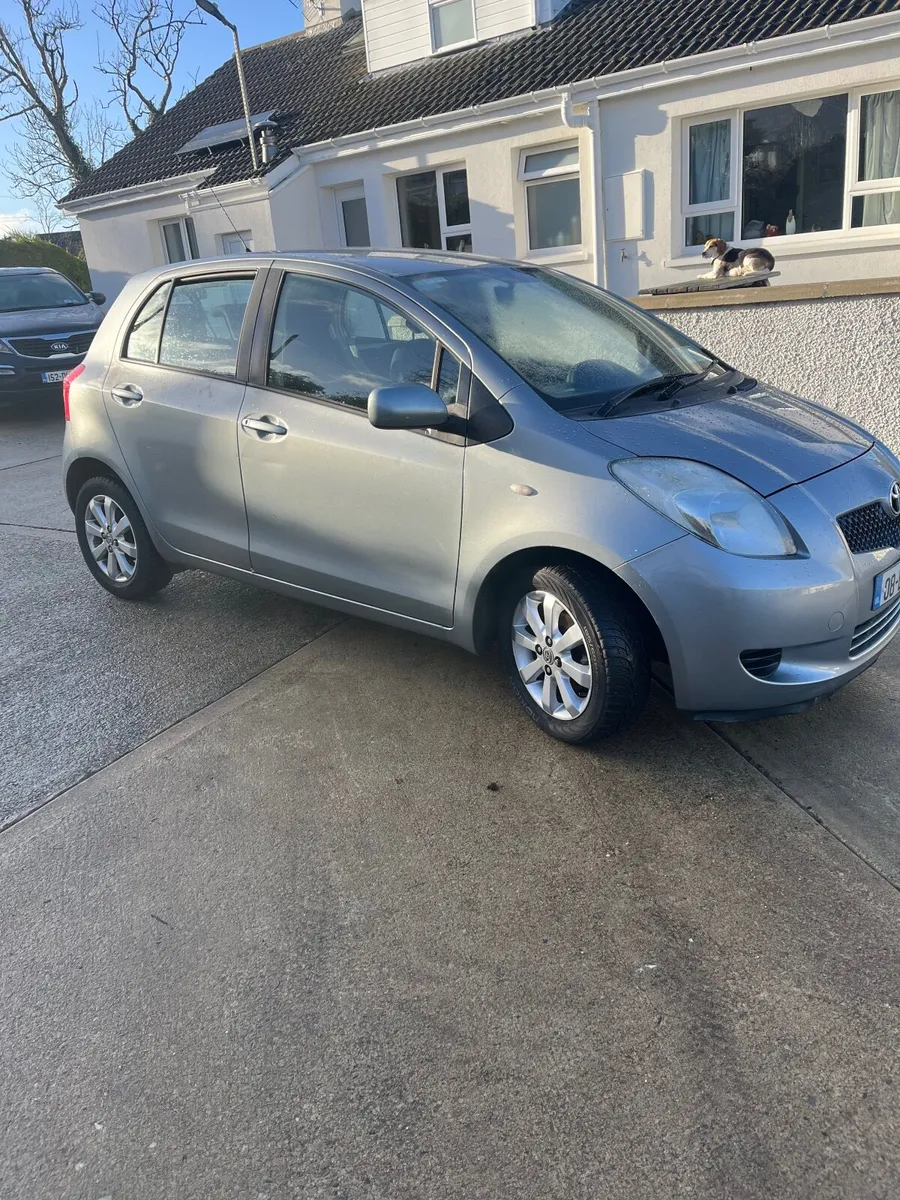 Toyota Yaris 2008 - Image 1