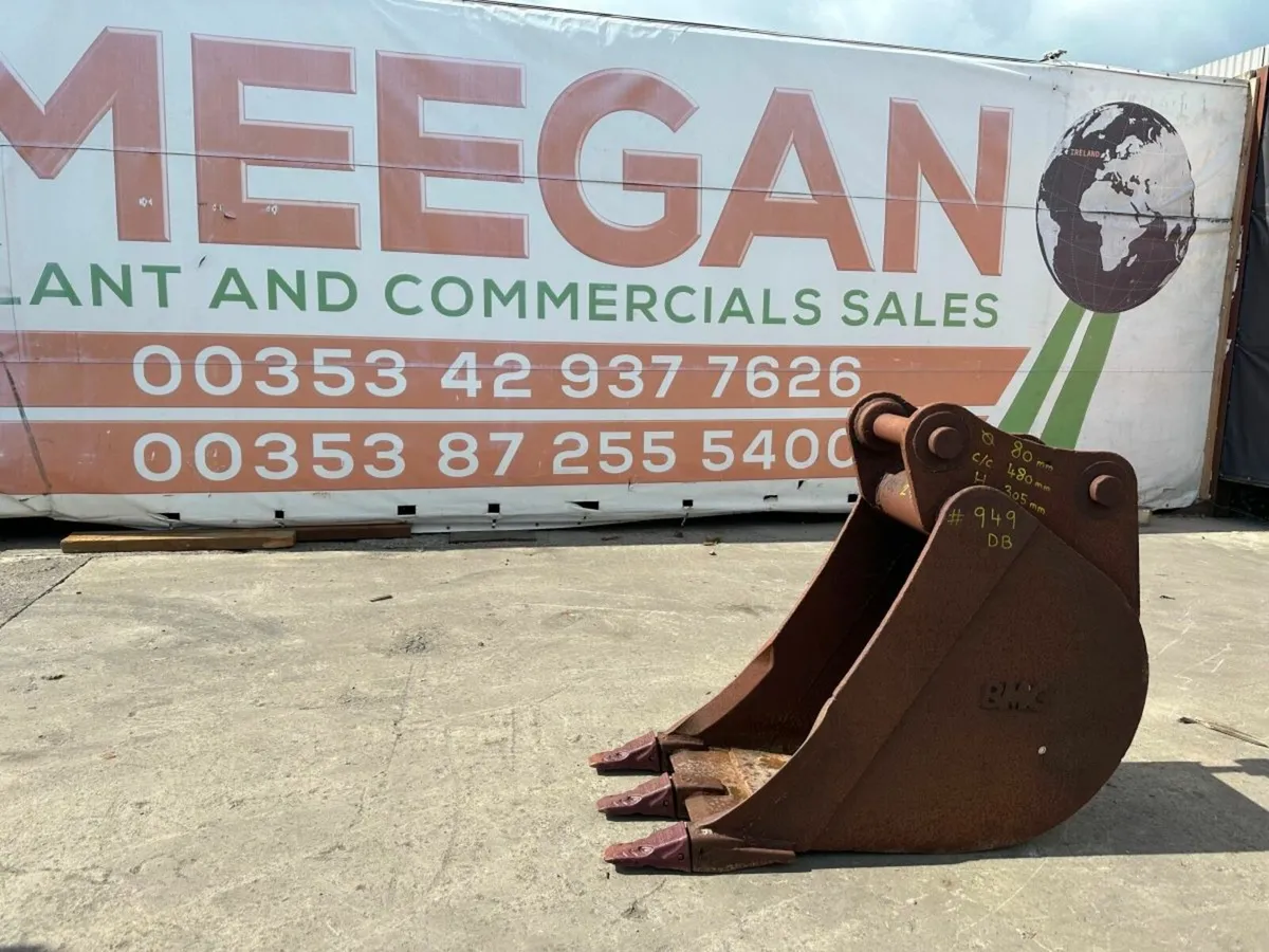 24"... BMC... DIGGING BUCKET ...80MM.... 949 DB - Image 1